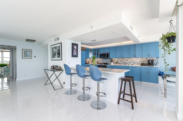 2600 S Ocean Boulevard 11f, Boca Raton, FL 33432