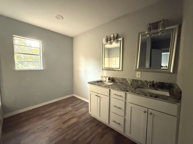 201 N Meadowbrook, Overton, TX 75684