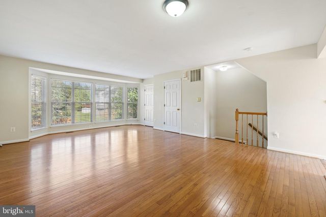 8220 RAMSEUR PL, Manassas, VA 20109
