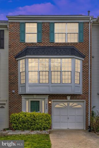 8220 RAMSEUR PL, Manassas, VA 20109