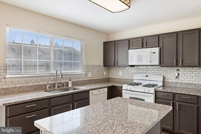 8220 RAMSEUR PL, Manassas, VA 20109