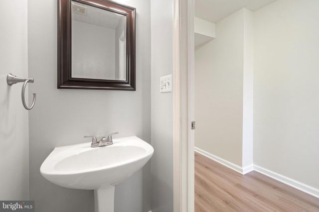 8220 RAMSEUR PL, Manassas, VA 20109