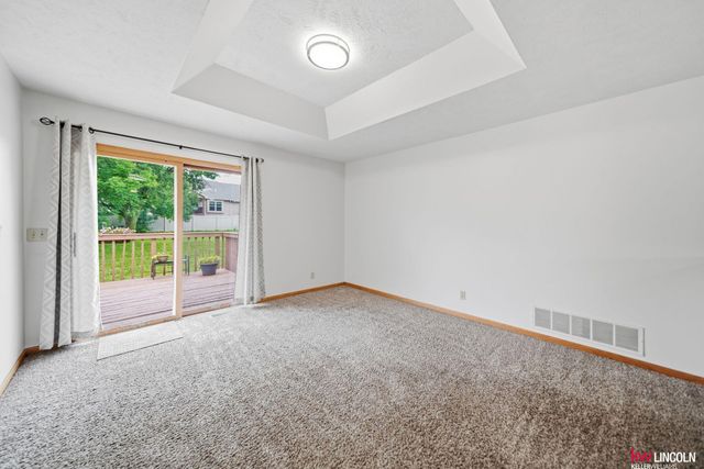 135 Anthony Lane, Lincoln, NE 68520