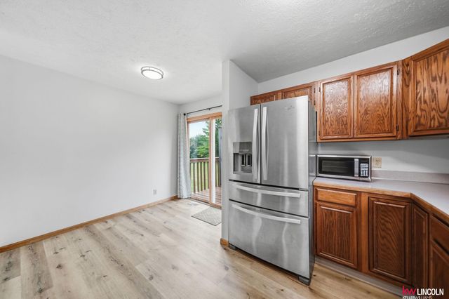 135 Anthony Lane, Lincoln, NE 68520
