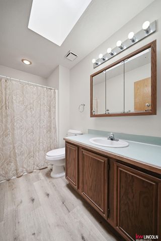 135 Anthony Lane, Lincoln, NE 68520