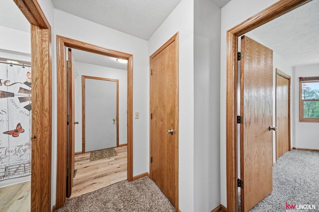 135 Anthony Lane, Lincoln, NE 68520