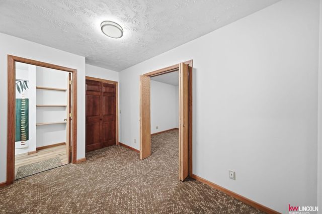 135 Anthony Lane, Lincoln, NE 68520