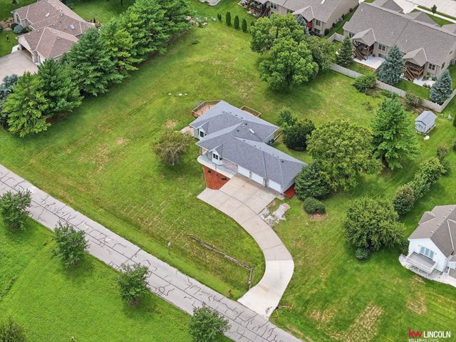 135 Anthony Lane, Lincoln, NE 68520