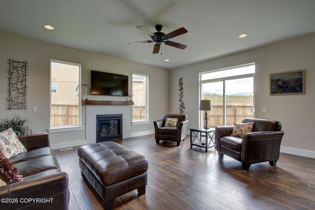 7140 Moraine Circle, Anchorage, AK 99507