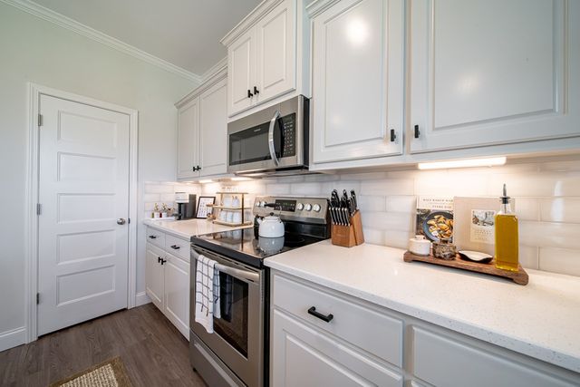 8008 Barton Drive, Midland, GA 31820