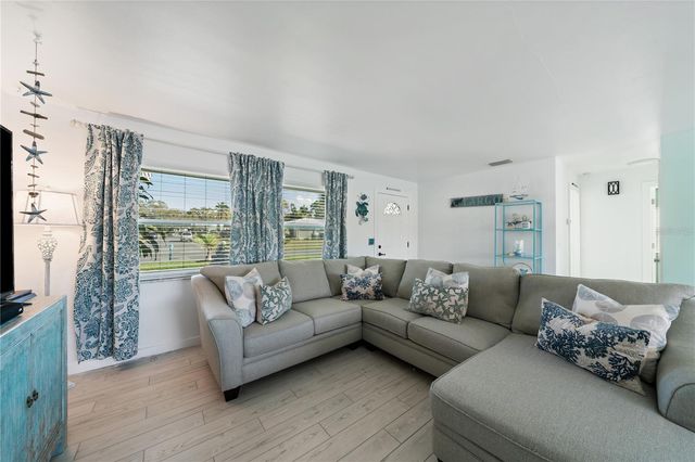 632 SHORE DRIVE, Largo, FL 33771