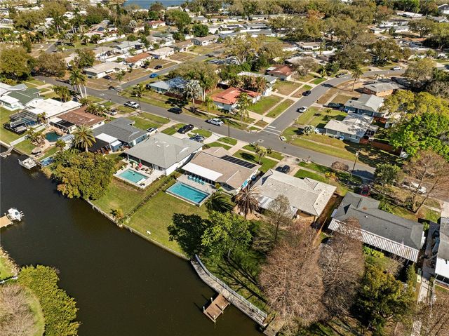 632 SHORE DRIVE, Largo, FL 33771