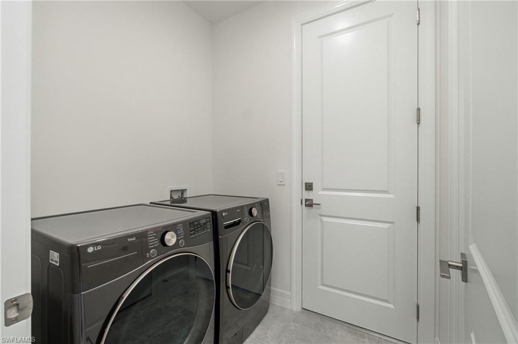 Image 35 of property listing at 3229 21st TER, Cape Coral, FL 33993