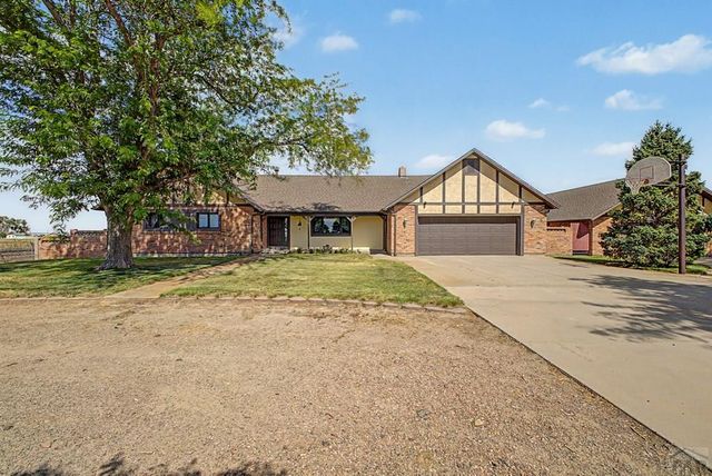 1194 39th Lane, Pueblo, CO 81006