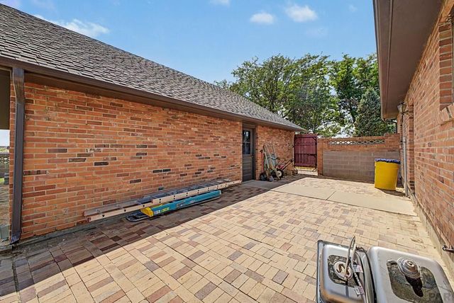 1194 39th Lane, Pueblo, CO 81006