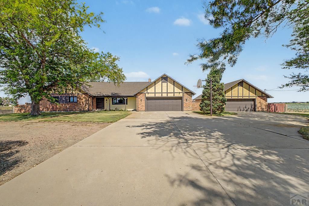1194 39th Lane, Pueblo, CO 81006