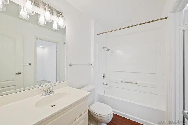 12047 Alta Carmel Ct 189, San Diego, CA 92128
