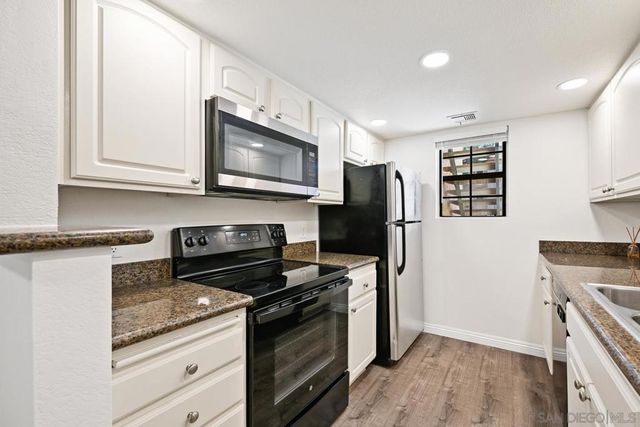 12047 Alta Carmel Ct 189, San Diego, CA 92128
