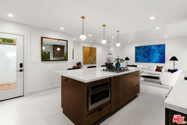 3345 Wonder View Drive, Los Angeles, CA 90068