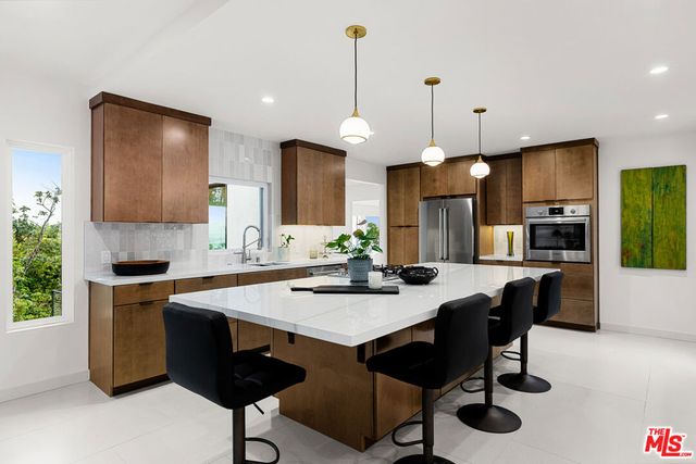 3345 Wonder View Drive, Los Angeles, CA 90068