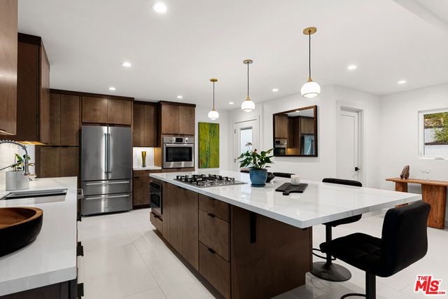 3345 Wonder View Drive, Los Angeles, CA 90068