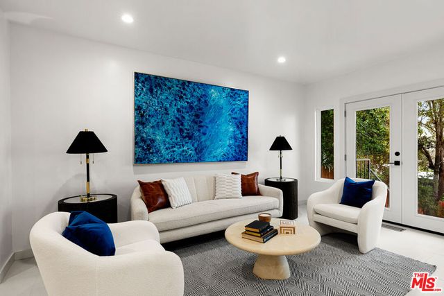 3345 Wonder View Drive, Los Angeles, CA 90068