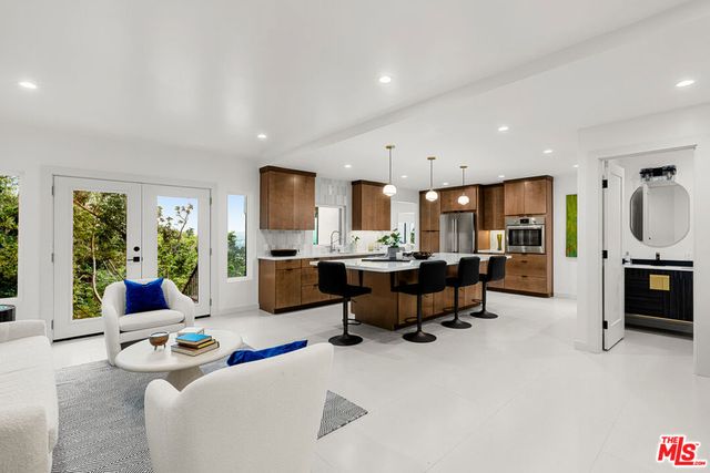 3345 Wonder View Drive, Los Angeles, CA 90068