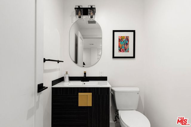 3345 Wonder View Drive, Los Angeles, CA 90068