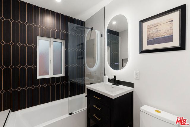 3345 Wonder View Drive, Los Angeles, CA 90068