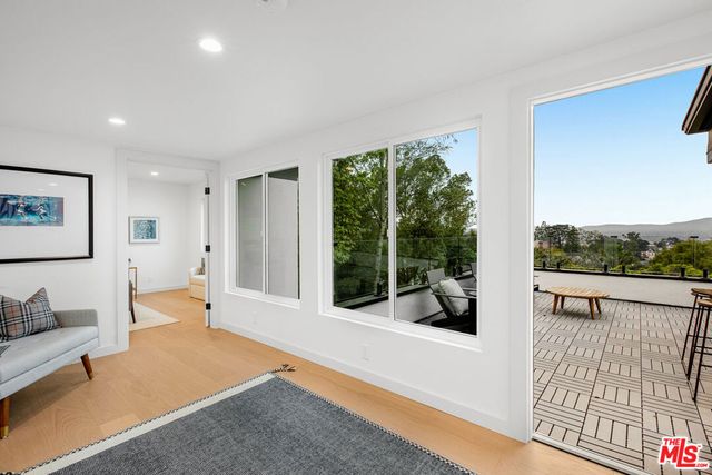 3345 Wonder View Drive, Los Angeles, CA 90068