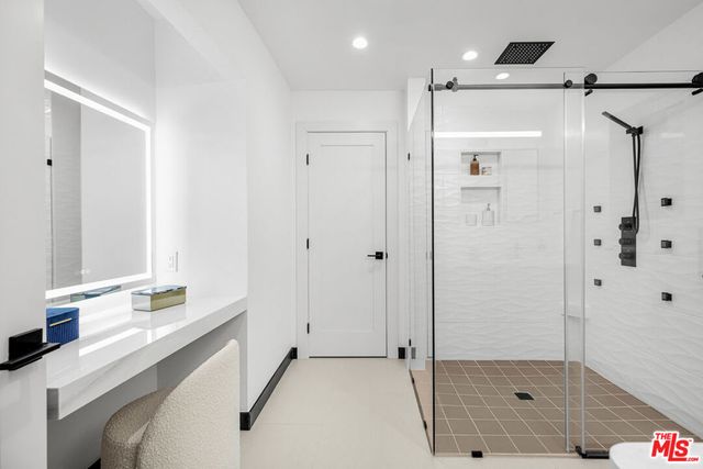 3345 Wonder View Drive, Los Angeles, CA 90068