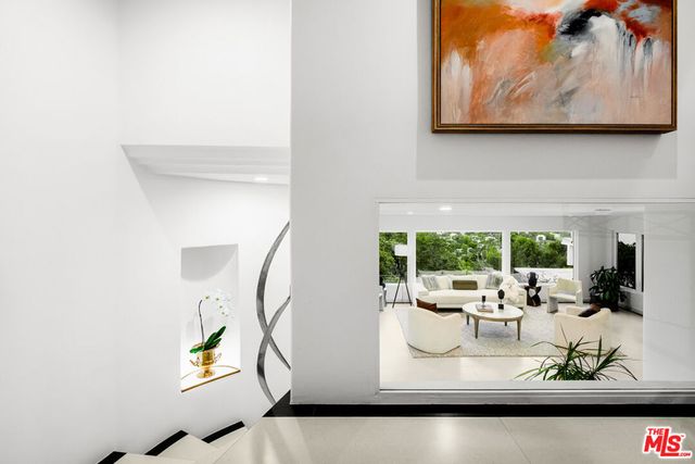 3345 Wonder View Drive, Los Angeles, CA 90068