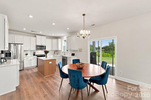 1533 Cedar Tree Drive, Belmont, NC 28012