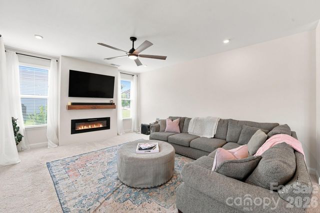 1533 Cedar Tree Drive, Belmont, NC 28012