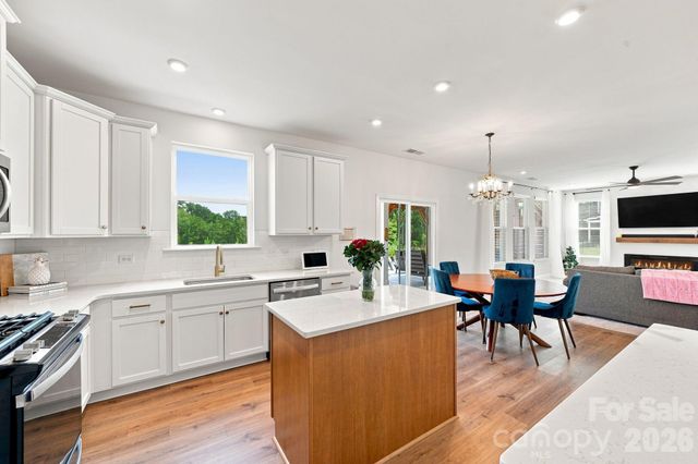 1533 Cedar Tree Drive, Belmont, NC 28012