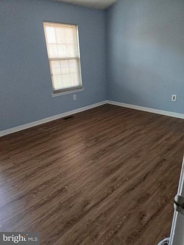 1627 WILLOWWOOD, Landover, MD 20785