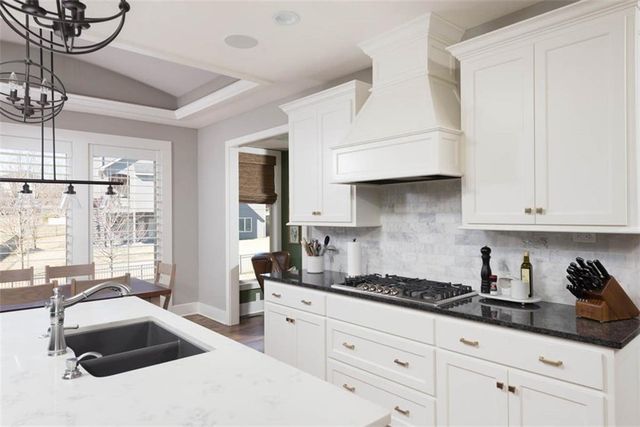 16132 Monrovia Street, Overland Park, KS 66221