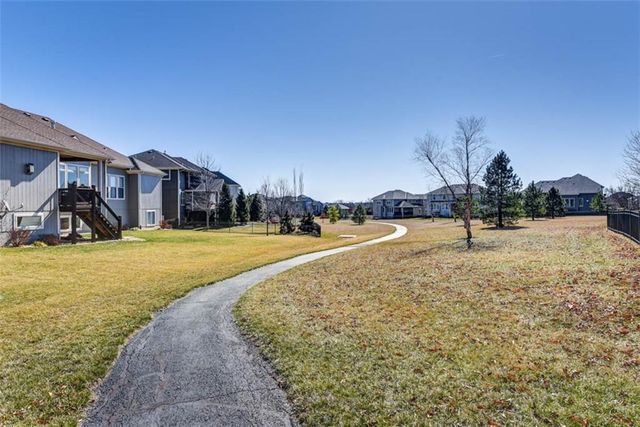 16132 Monrovia Street, Overland Park, KS 66221