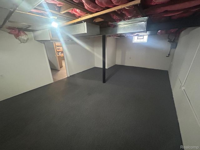 15545 Oconnor Avenue, Allen Park, MI 48101