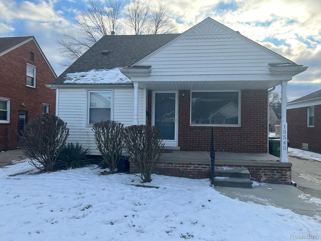 15545 Oconnor Avenue, Allen Park, MI 48101