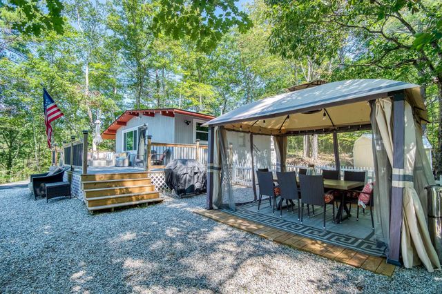 169 E Danforth Road, Freedom, NH 03836