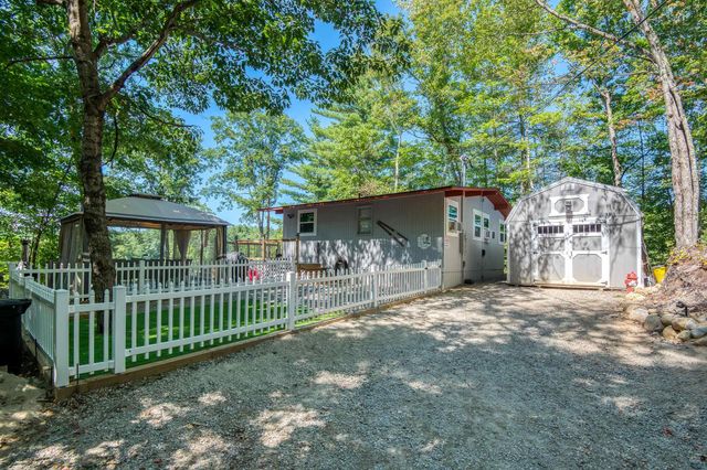 169 E Danforth Road, Freedom, NH 03836