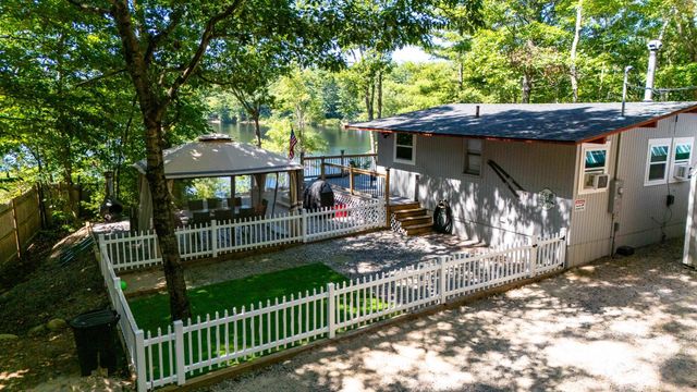 169 E Danforth Road, Freedom, NH 03836