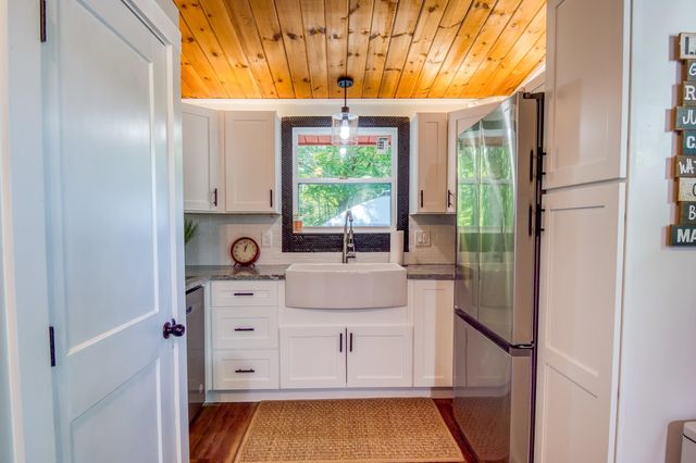 169 E Danforth Road, Freedom, NH 03836