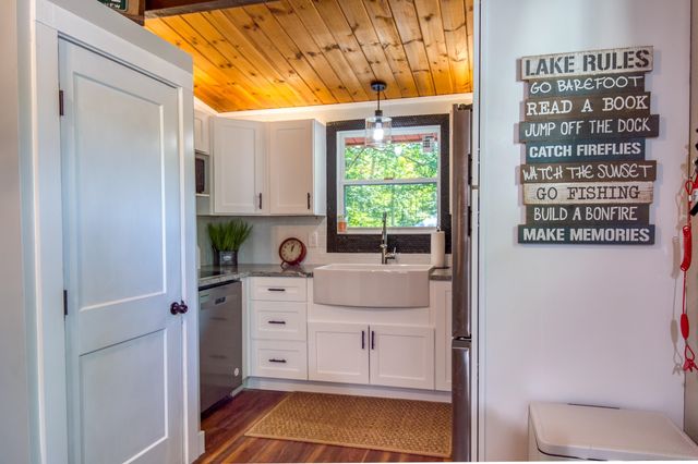 169 E Danforth Road, Freedom, NH 03836