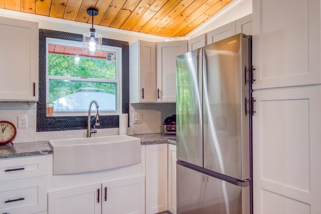169 E Danforth Road, Freedom, NH 03836