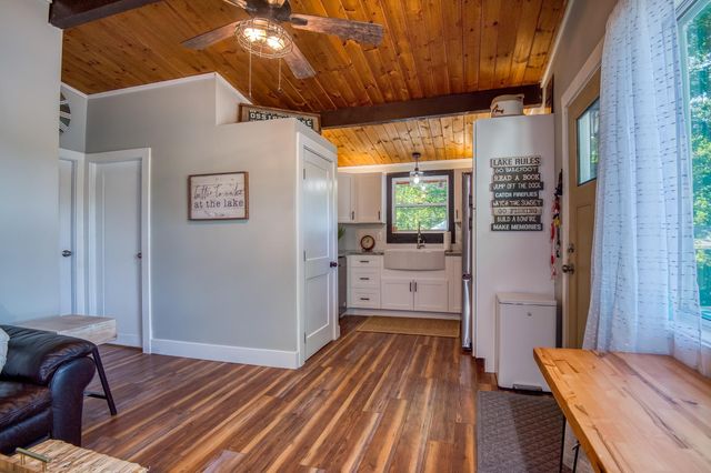 169 E Danforth Road, Freedom, NH 03836