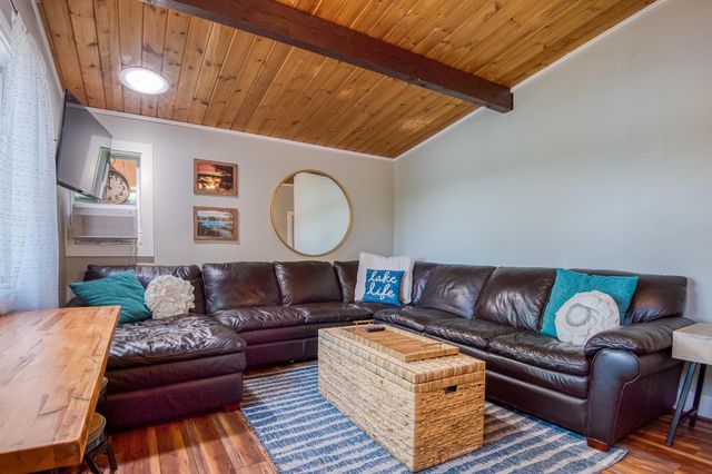 169 E Danforth Road, Freedom, NH 03836