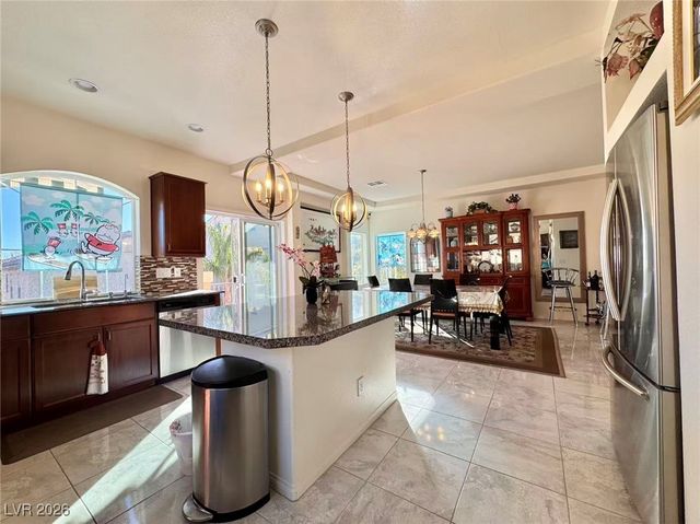 5865 Azzura Palms Avenue, Las Vegas, NV 89139