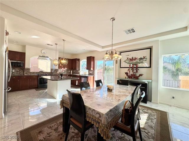 5865 Azzura Palms Avenue, Las Vegas, NV 89139